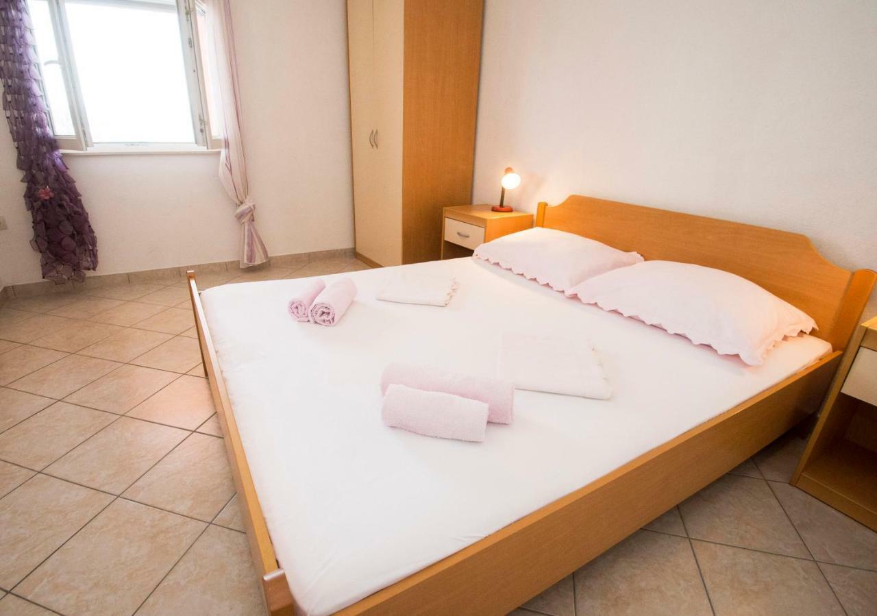Apartments Bozenka 克勒克 外观 照片